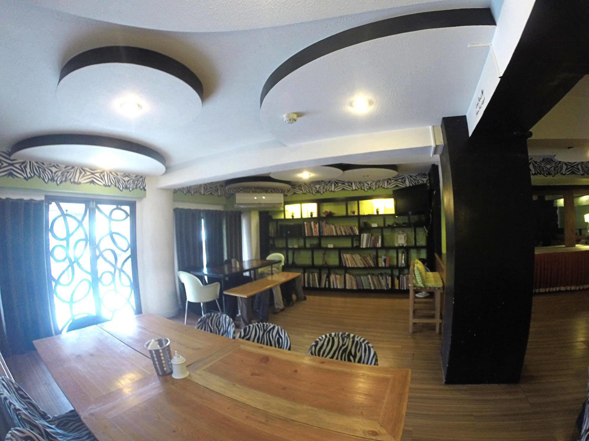 Urban Inn Iloilo מראה חיצוני תמונה